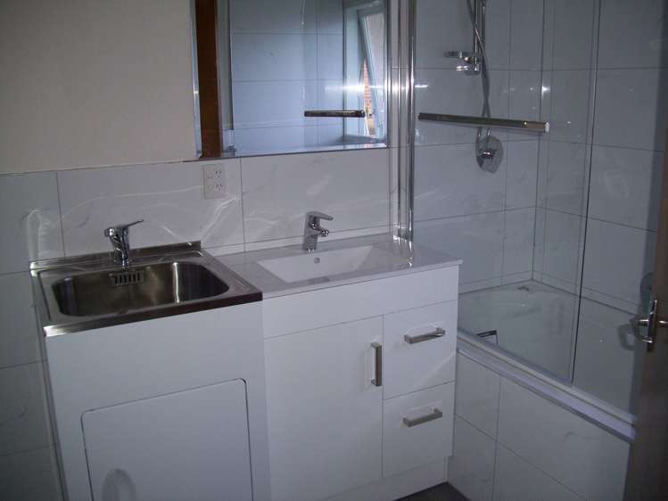 1/149 Church Street Onehunga_9