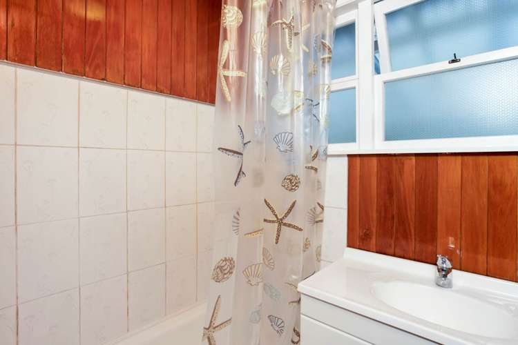 44 Kamara Road Glen Eden_10