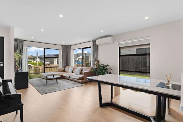 8 Kuinga Street Milldale_4