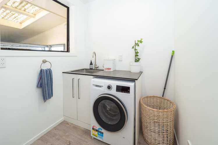 39 Waymouth Street Fairton_23