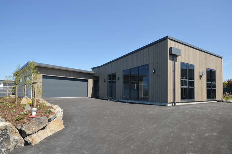 5 Lochern Rise Marchwiel_13