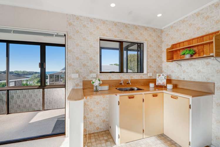 64 Shakespear Road Army Bay_27