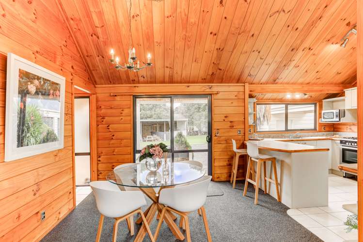 12 Pickwick Road Otamatea_7