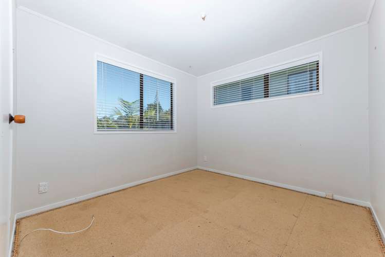 171 Solar Road Glen Eden_7