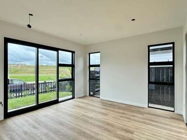 407 Te Taruna Drive_3