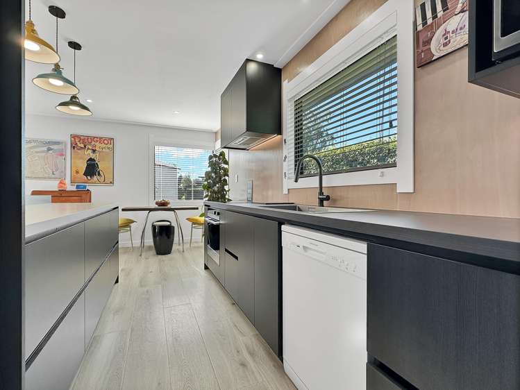 1/11 Gibbs Place Kinloch_14