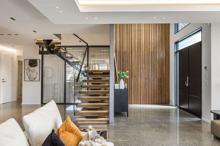 38 Fernhill Way Oteha_5