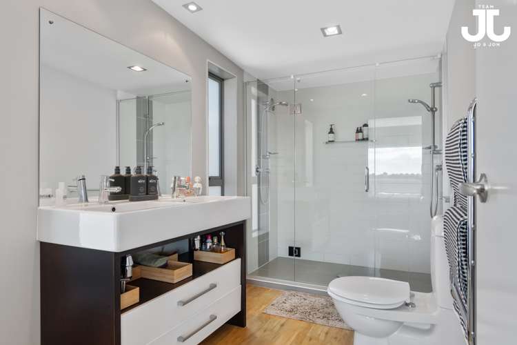 49 Amberley Crescent Bethlehem_12