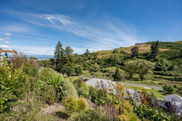 22 Hill Tops Way Stoke_22