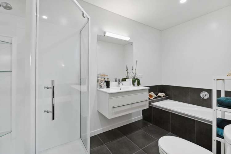 1037 Whangaparaoa Road Tindalls Beach_15