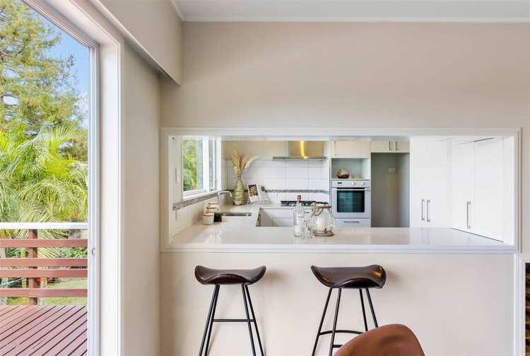 5 Odette Road Totara Vale_5