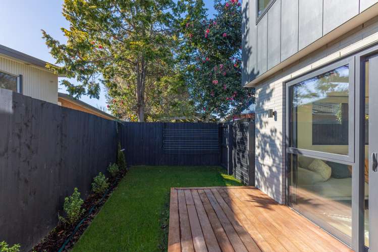 4 & 5/12 Newbridge Place Ilam_13