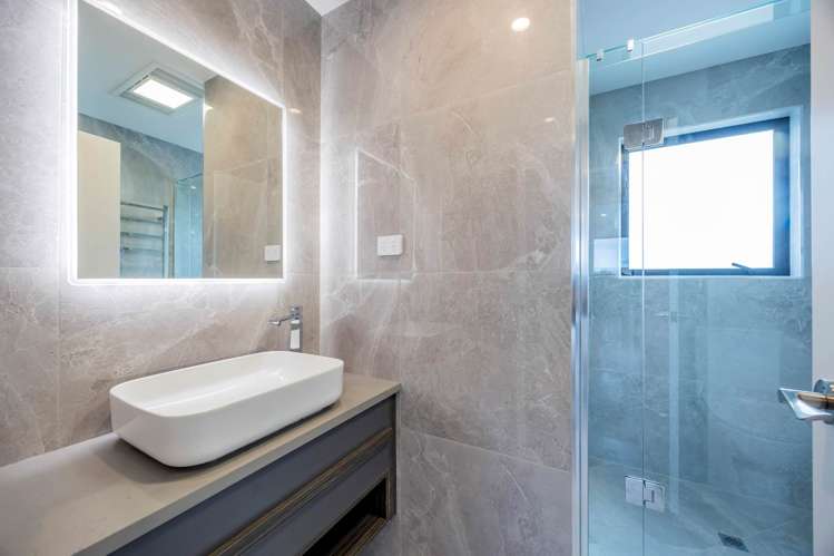 5/84 Kings Road Panmure_9
