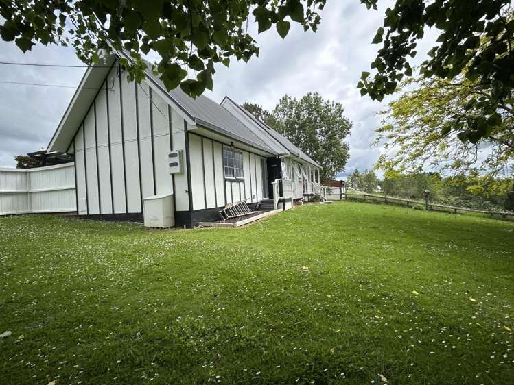 223 Valley Road Waitoki_2