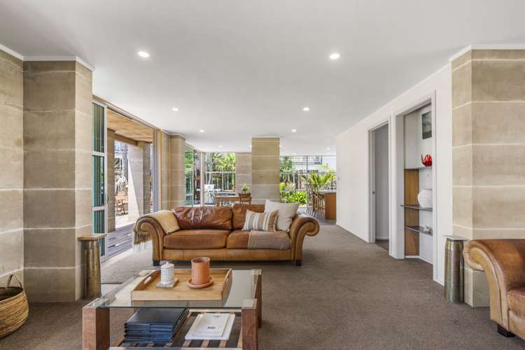 174 Omaha Drive Omaha_16