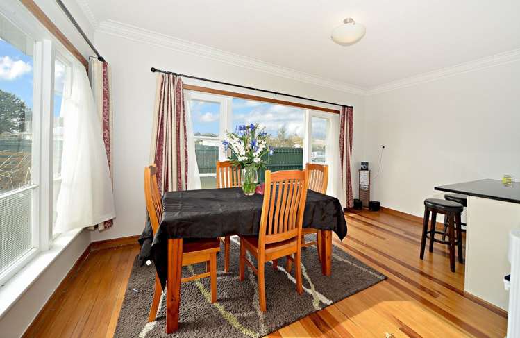 1/79 Clevedon Road Papakura_6