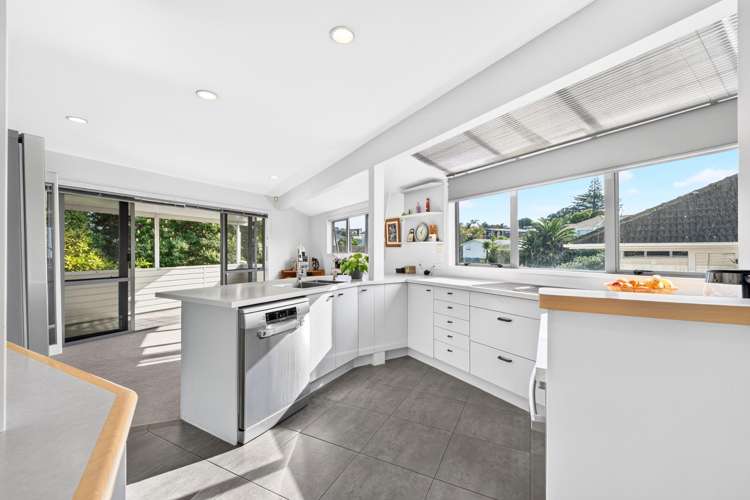 2/51 Merani Street Belmont_7
