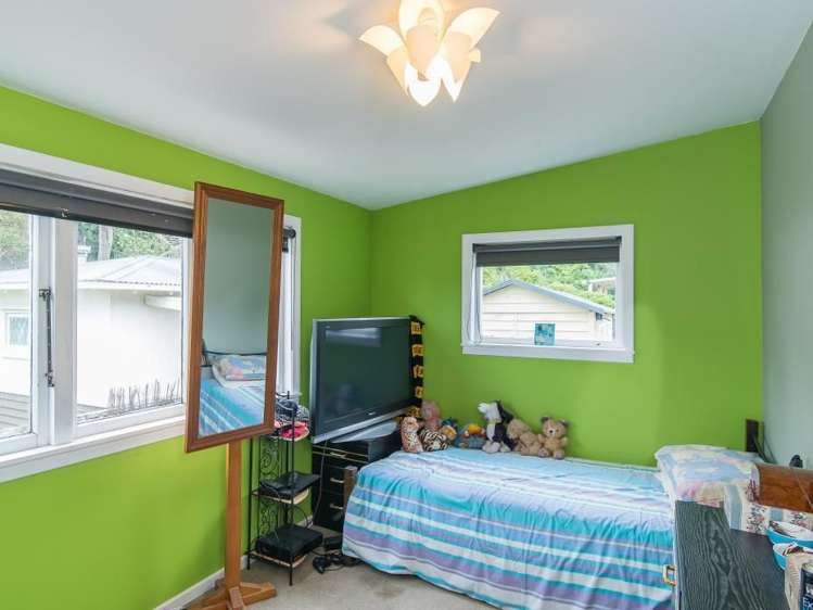 2/37 The Esplanade Raumati South_14