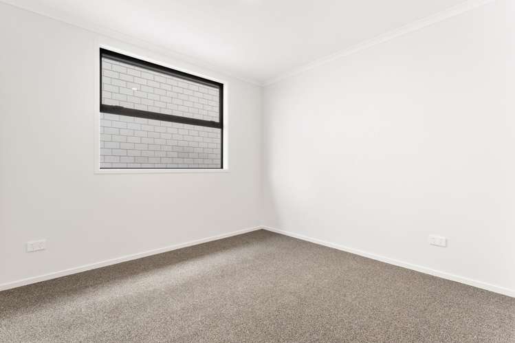 19a Cowell Crescent Pyes Pa_9