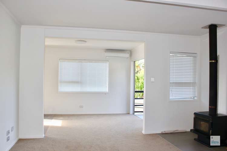 18a Puketitiro Street Glen Eden_4