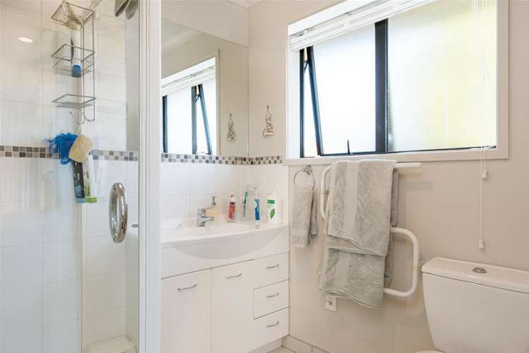 10 Avening Close Blenheim Central_10