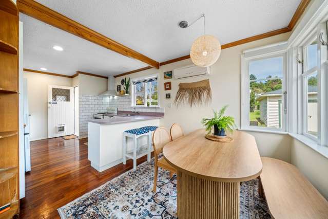 53 Hyde Street Wainuiomata_3