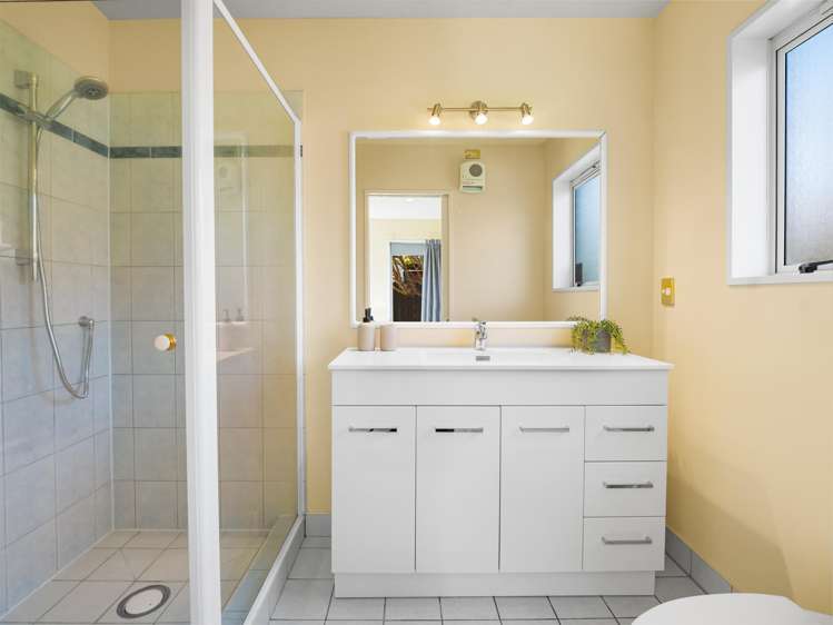 2 Warner Place Heathcote Valley_12