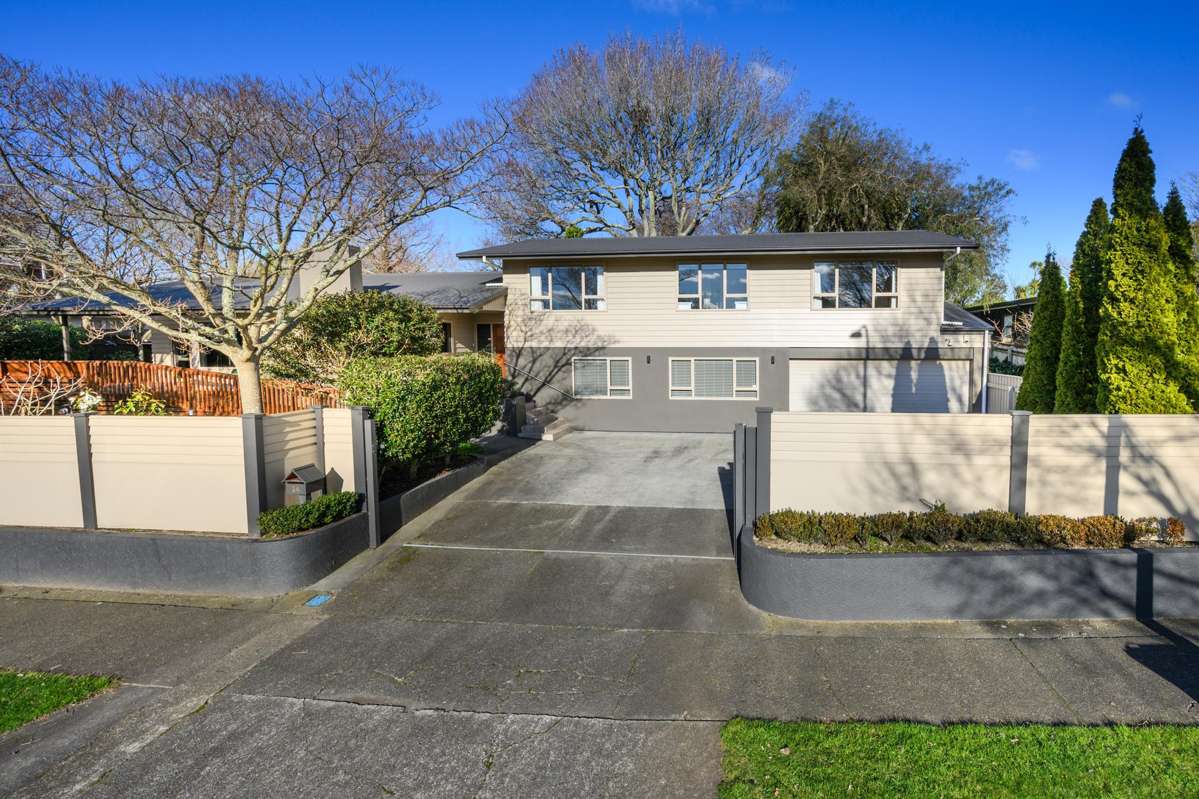14 Churchill Avenue_0