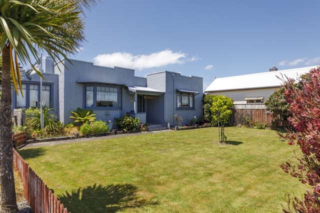 93 Warwick Street Feilding_1