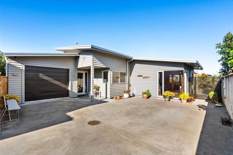 51A Douglas Mclean Avenue_0