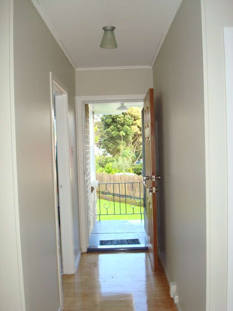 43 Blease Street New Lynn_5