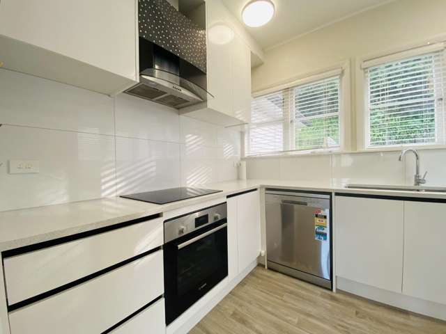 26 Standen Avenue 1776_4