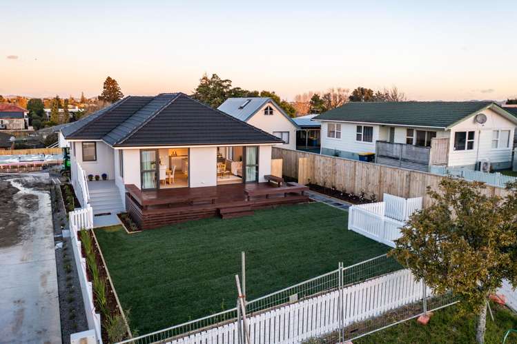 57 Taioma Crescent Te Atatu Peninsula_31