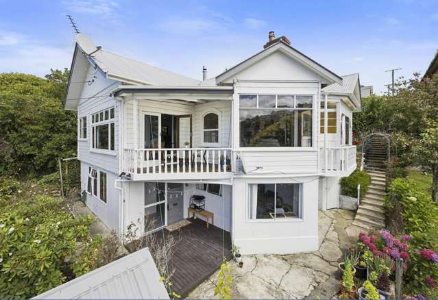 Res 2 Zoning, Dual Access, Spacious Family Home