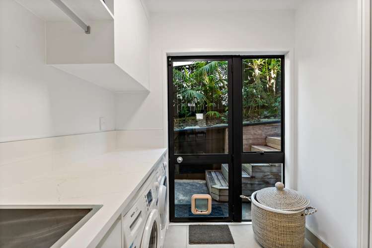 2/16 Marama Street Castor Bay_24