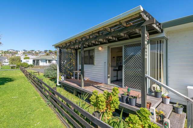 4/12 Miro Street Helensville_4