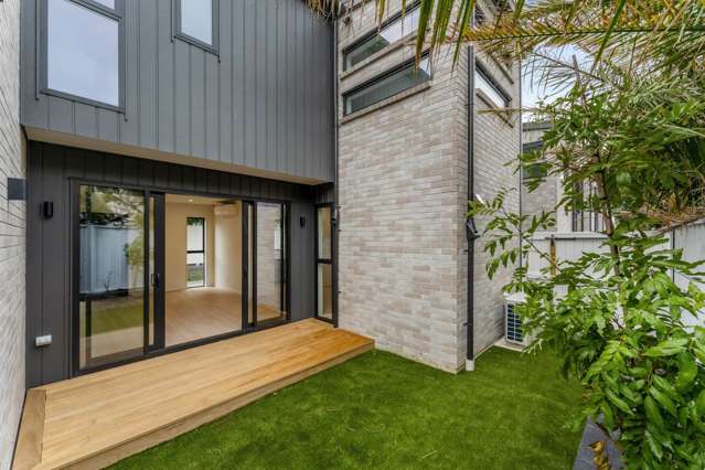 2D Coronation Street Belmont_3