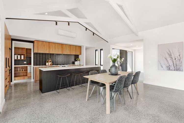 35 Mike Smith Drive Cambridge_7