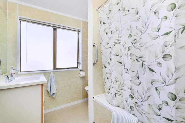 3/29 Main Road Tawa_9