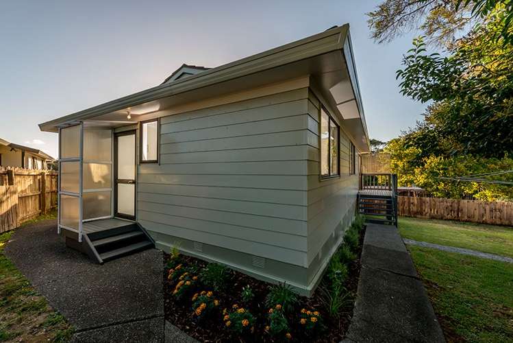 2/239 Waitemata Drive Ranui_9