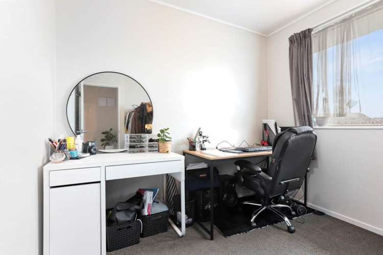 38 Hobart Crescent Wattle Downs_12