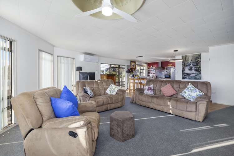 24 Scott Avenue Otaki Beach_6