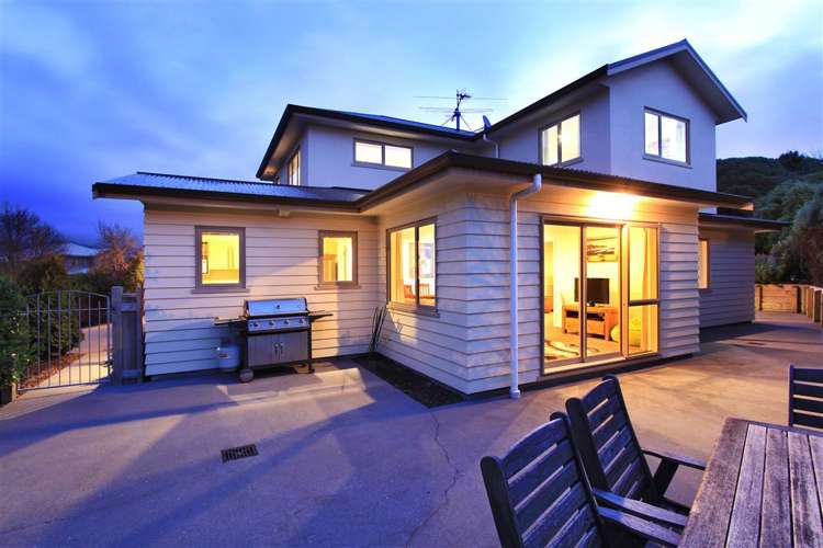 42 Te Puia Drive Aotea_2