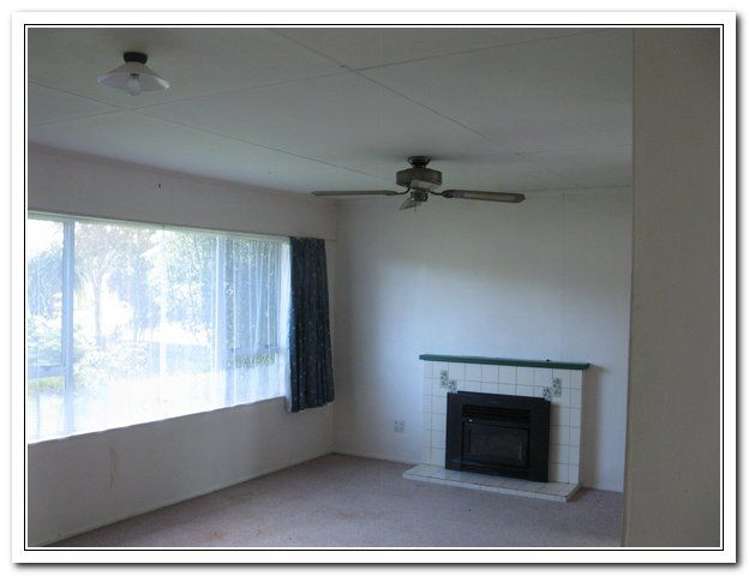 5 Leeds Place Solway_15