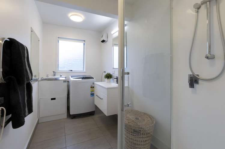 26 Williams Street Fernhill/Sunshine Bay_9