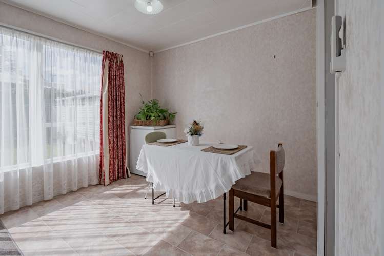 9 Paradise Terrace Taihape and Surrounds_3