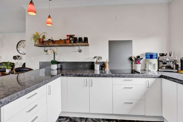 57 Fenton Street Stratford_6