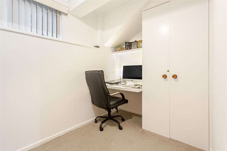 8 Sari Place Massey_15