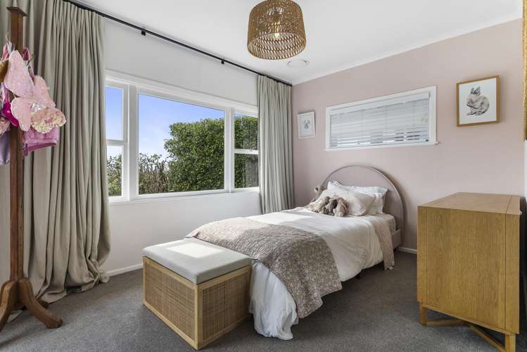 14 Tui Glen Road Birkenhead_14