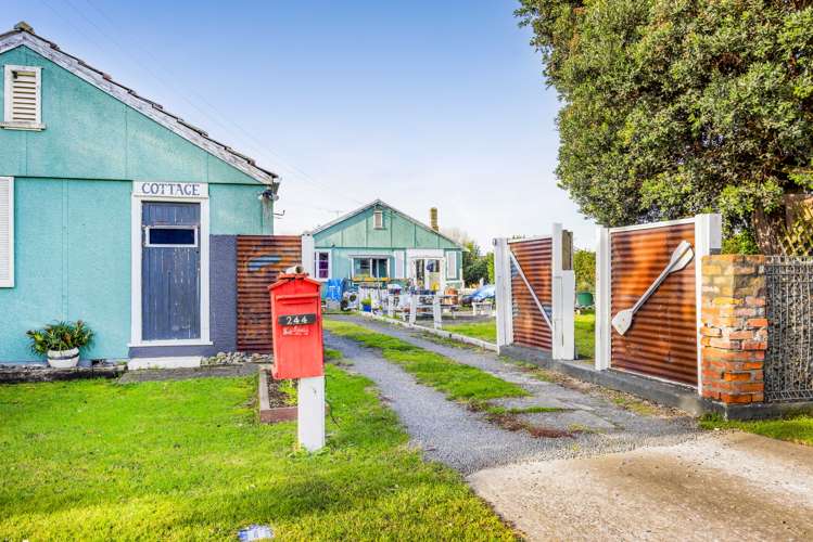 244 Egmont Street Patea_1